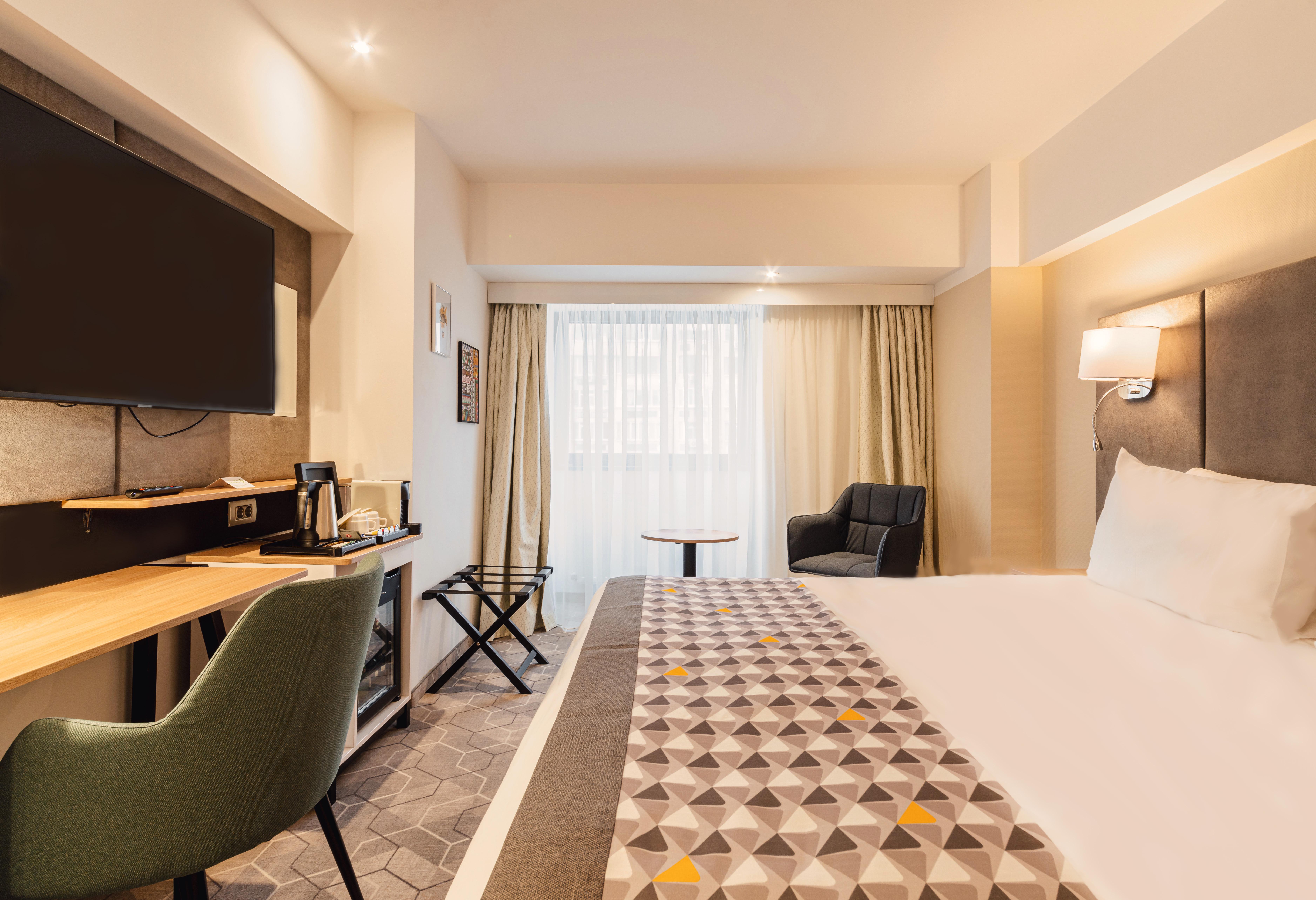 Holiday Inn Bucharest - Times, An Ihg Hotel Exterior foto
