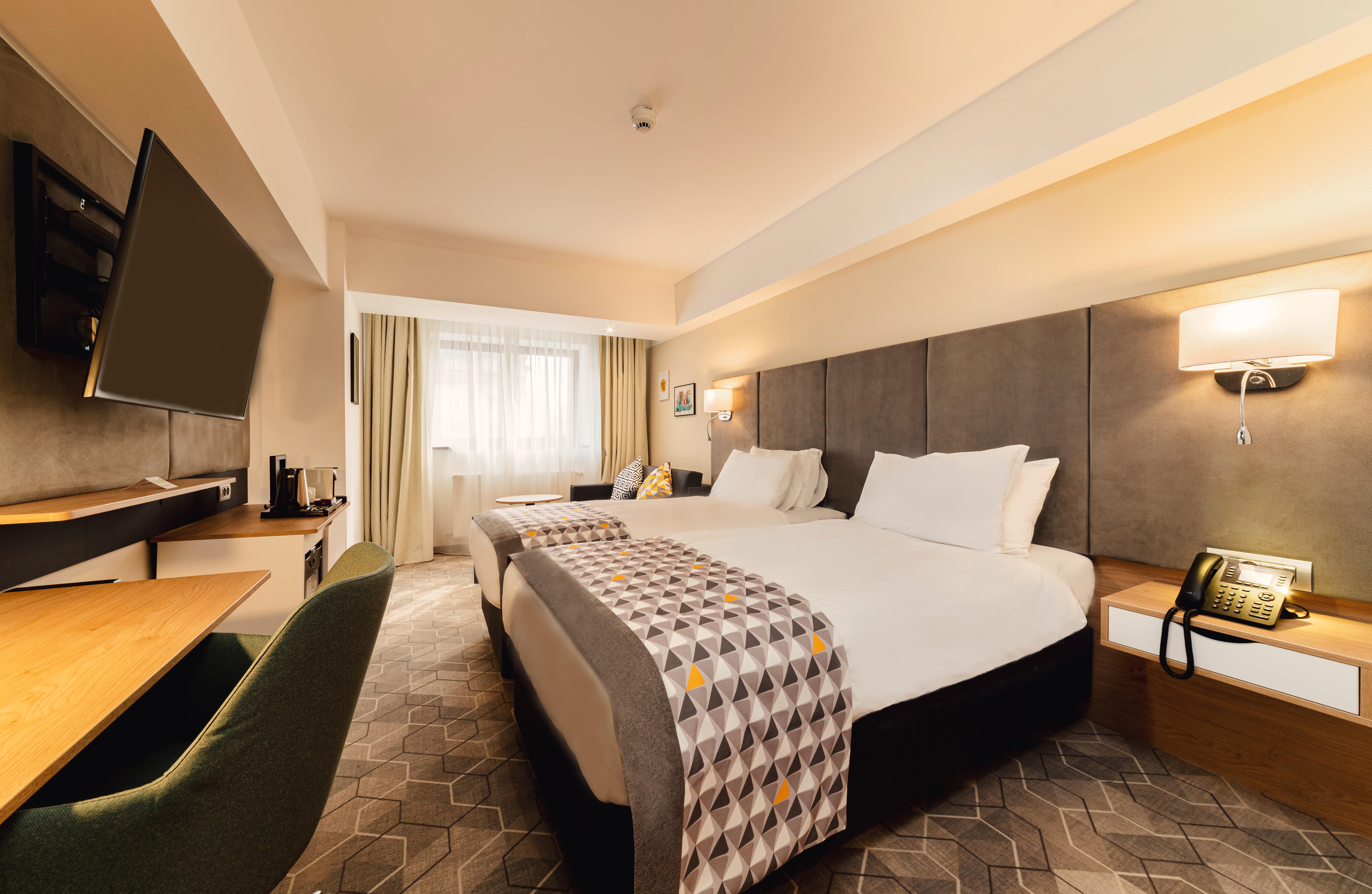Holiday Inn Bucharest - Times, An Ihg Hotel Exterior foto