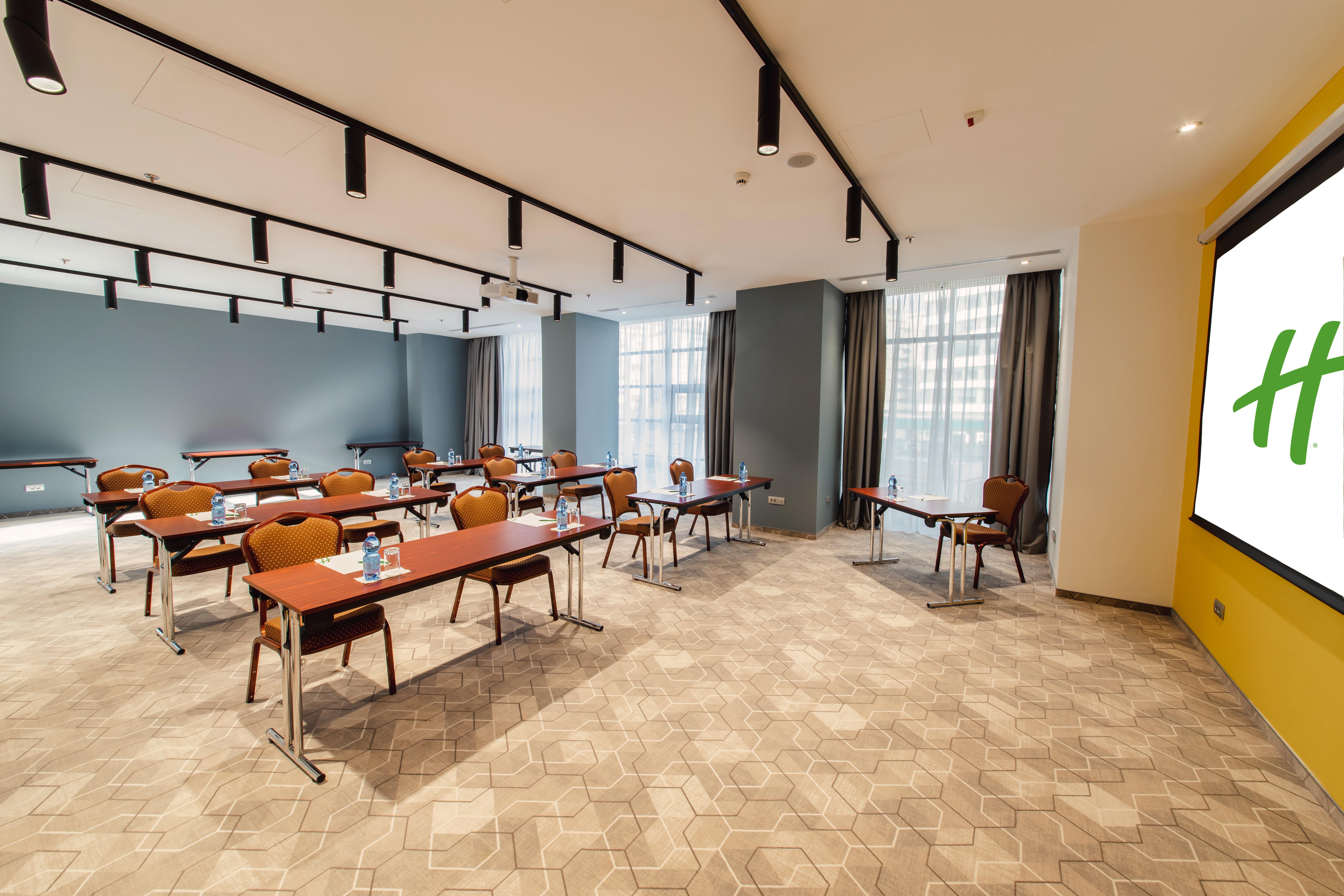 Holiday Inn Bucharest - Times, An Ihg Hotel Exterior foto